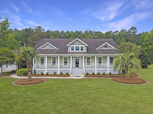 167 Winter Dr, Cottageville, SC 29435