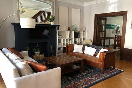 1st image of 198 S Oxford St #2