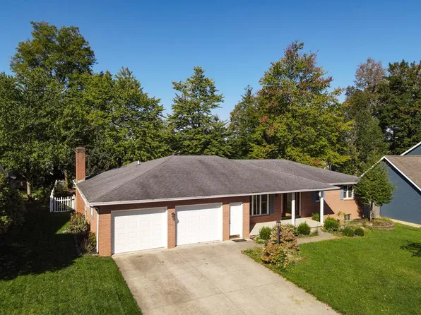 1790 Rippling Brook Dr, Lexington, OH 44904