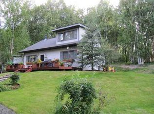 1341 Gull Rd, Fairbanks, AK 99712