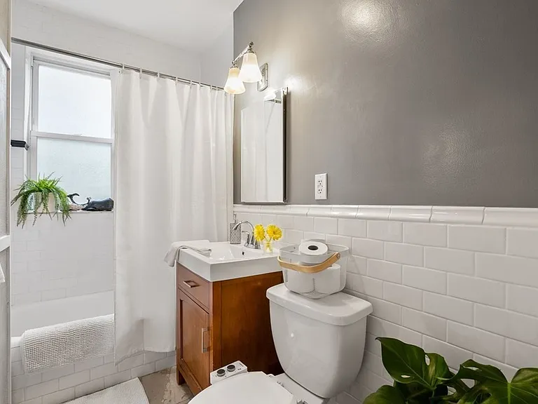 80 Florida St #4 — Photo 11