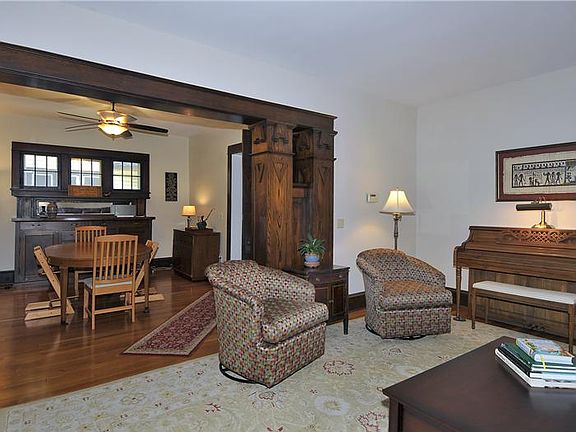 4th image of 1631 Hague Ave