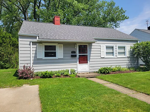 3617 Raspberry St Photo 1