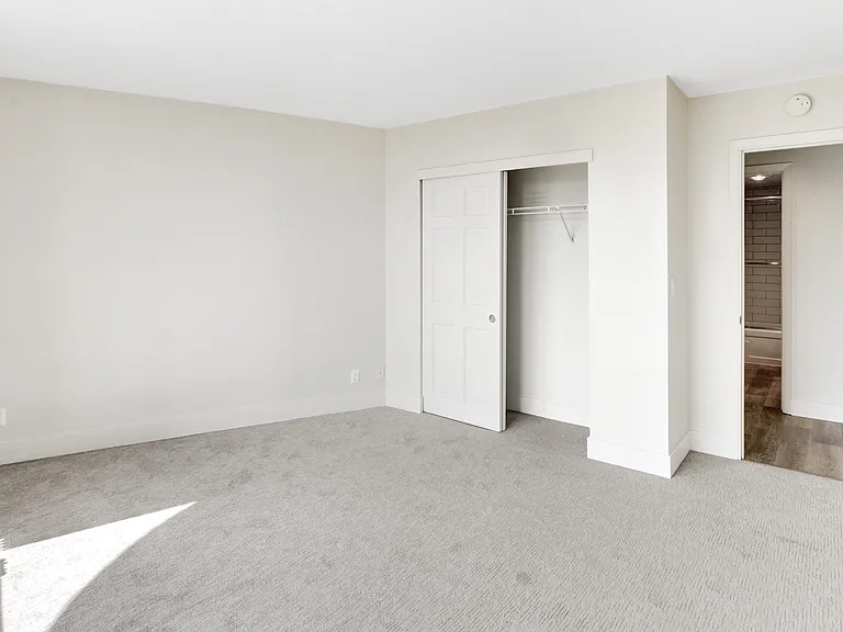Tower 801 — Photo 24