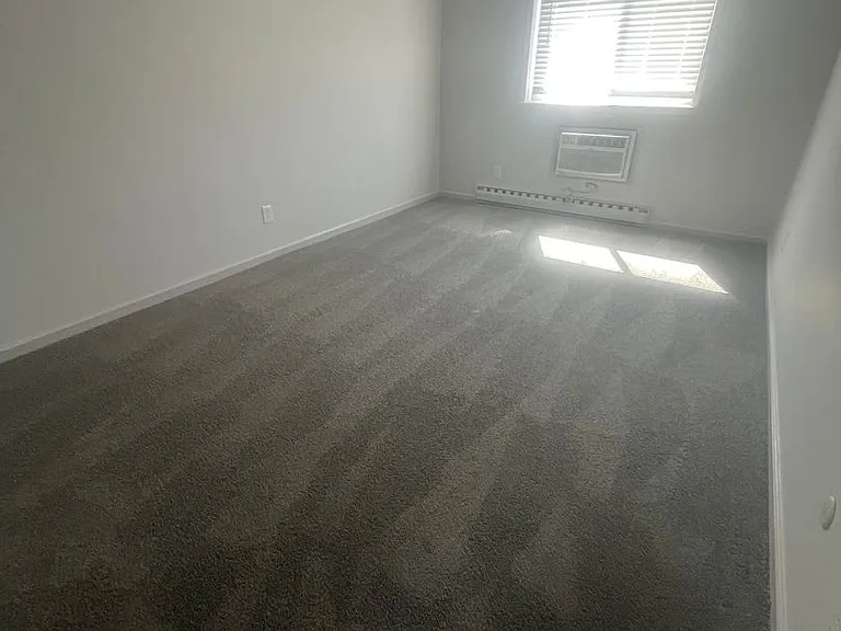 139 E Butler Ave — Photo 6