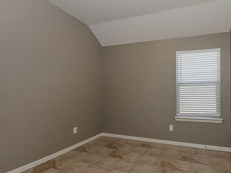 9606 Arched Oak Dr — Photo 17