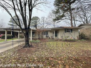208 S Plaza Dr, Little Rock, AR 72205