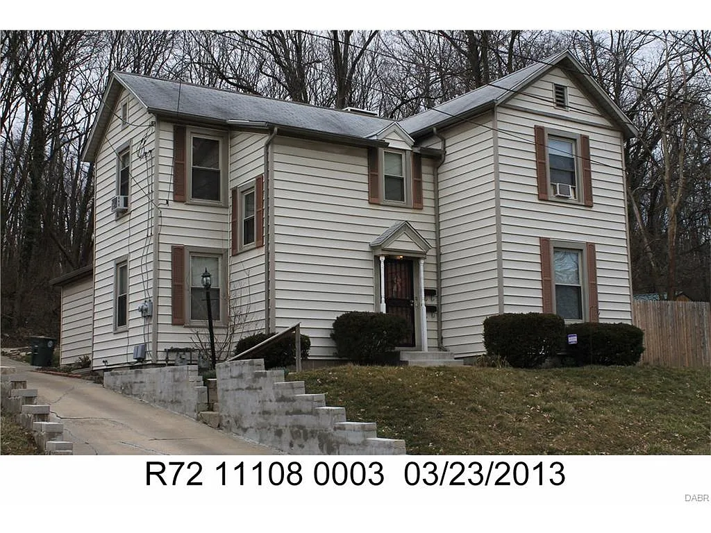 143 Odlin Ave photo 1