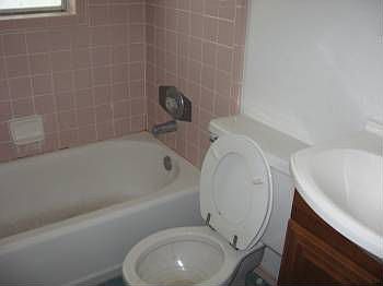 4th image of 4021 Gander Ave