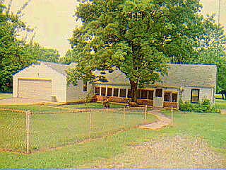 1st image of 5827 Crestview Dr