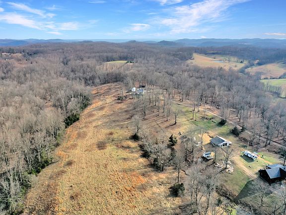 3rd image of 1041 Old Mount Vernon Rd