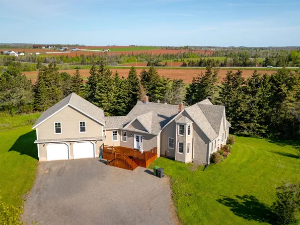 279 Riverview Cres, Saint John's Parish, PE C0A 2E0