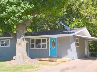 2118 N Newton Ave, Springfield, MO 65803