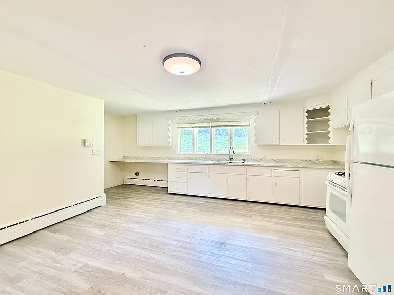 2326 Old Town Rd — Photo 10