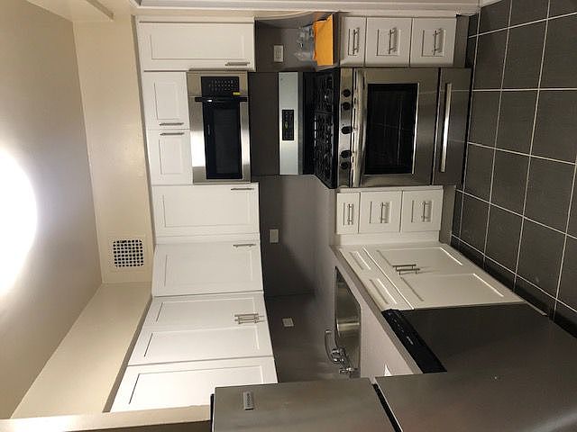 2nd image of 405 Westminster Rd APT Ll5
