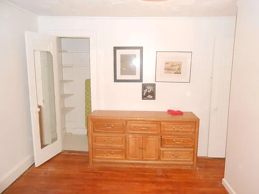 Rented by Mark Goldin | media 23