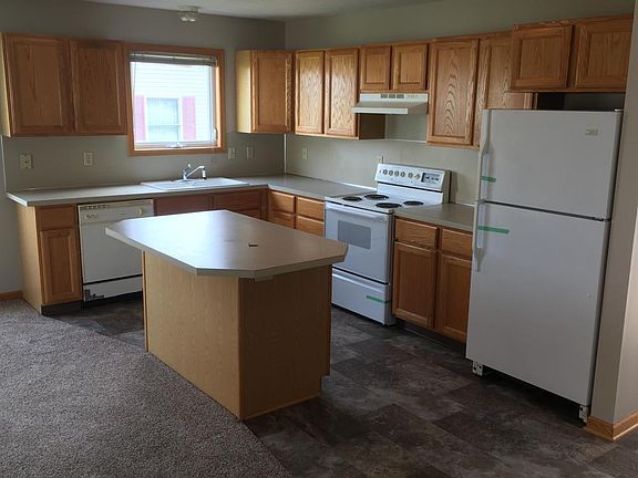 2nd image of 1187 Cranberry Ct