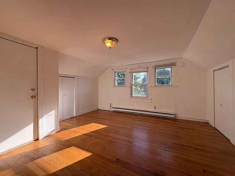 51 Griswold St — Photo 11