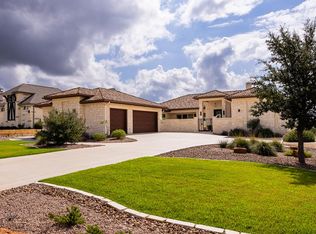 1017 Pinnacle Vw E, Kerrville, TX 78028