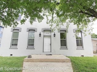 1712 N Olive St APT 4, San Antonio, TX 78208