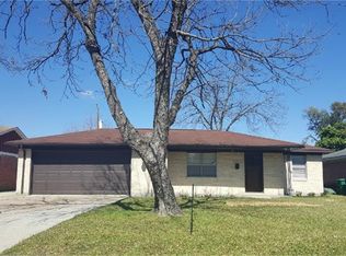 918 Helms Rd, Houston, TX 77088