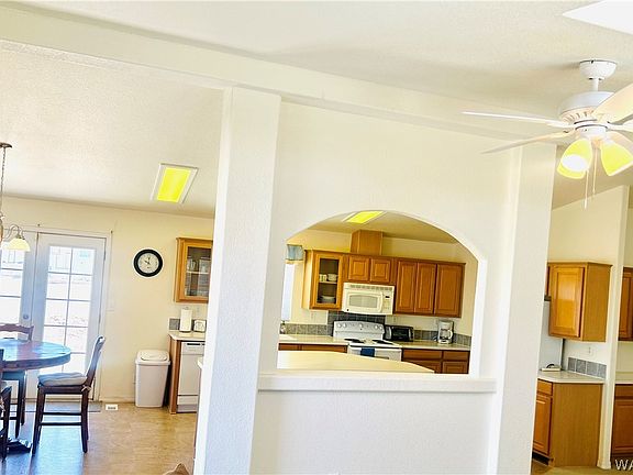 4th image of 13400 York Drive