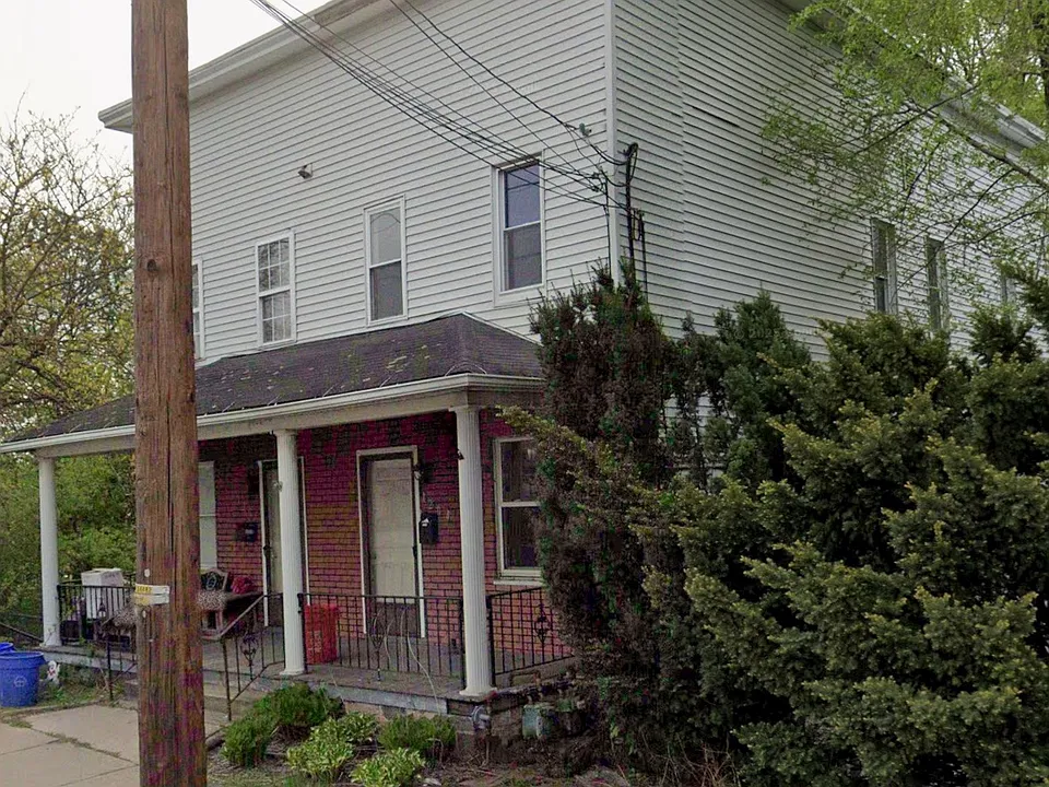 1206 Main St #1206
