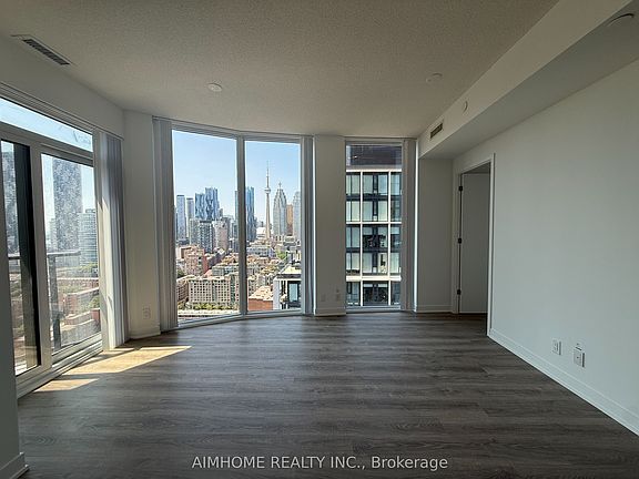 3rd image of 180 Front St E #2910