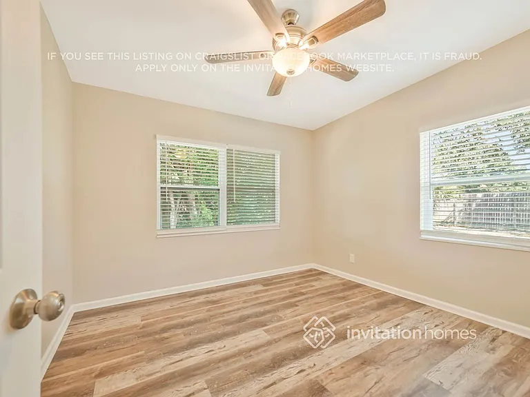 4805 Basswood Ln — Photo 12