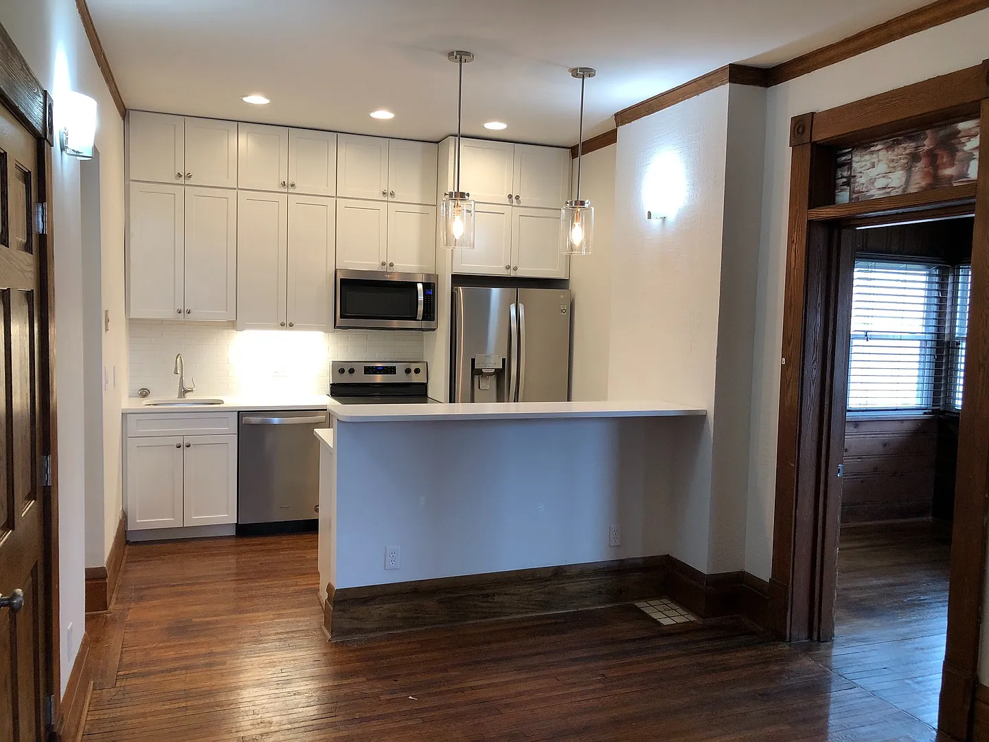 King Ave 194 CR — Photo 2
