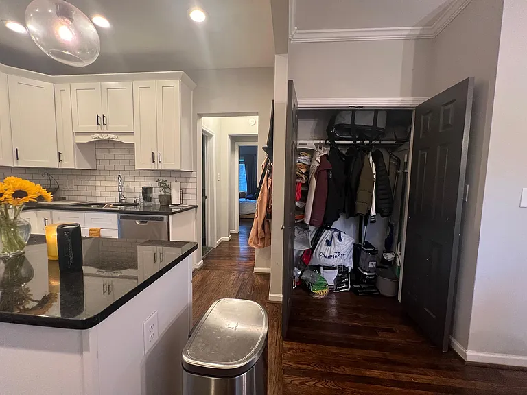1524 Melrose Dr SW — Photo 11