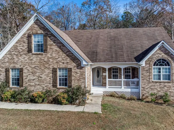 342 W Destiny Dr, Fairmount, GA 30139