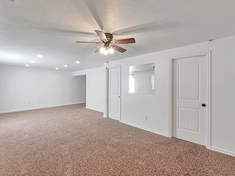 59 W Condor Rd — Photo 21