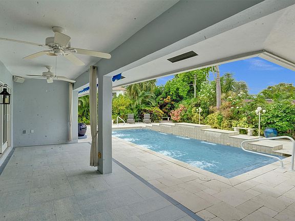 5th image of 2628 NE 37th Street