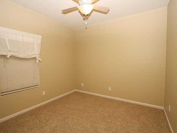 4th image of 6127 W Sandburg Ct