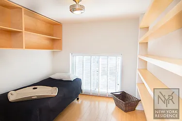 Rented by New York Residence