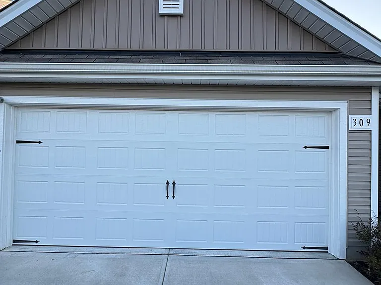309 Turning Lake Dr — Photo 2