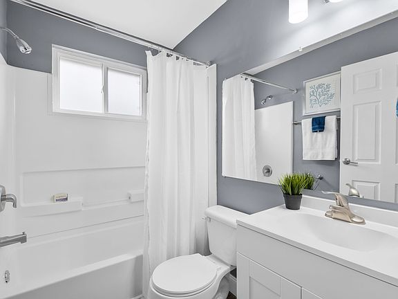 3rd image of 3058 Allegheny Ave #3070D
