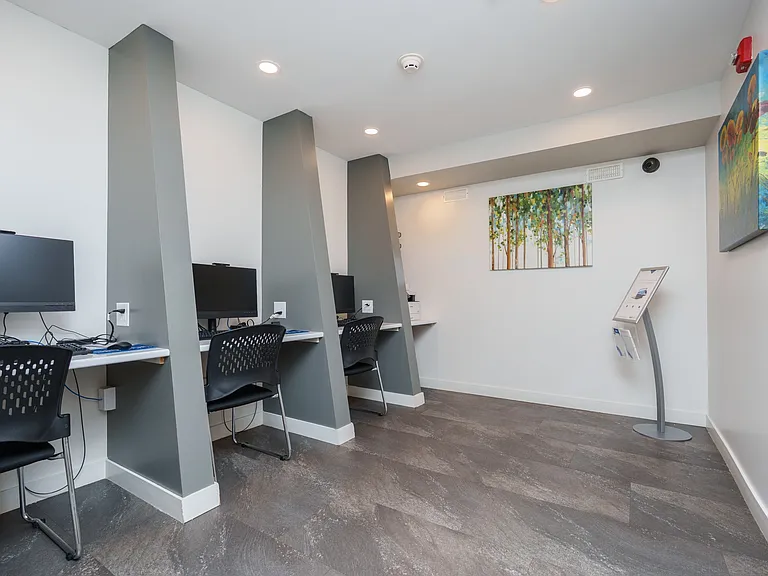 20 El Tassi Dr — Photo 8