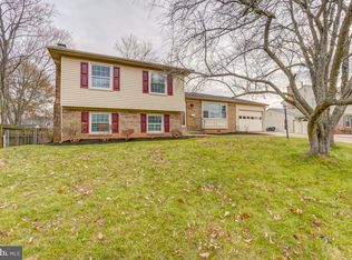 9805 Sudley Manor Dr, Manassas, VA 20109