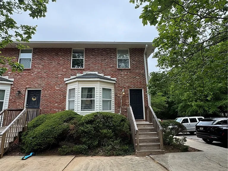 1850 Cedar Shoals Dr #C3 — Photo 1