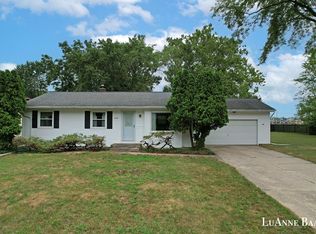 255 Trinity Dr SW, Grand Rapids, MI 49548