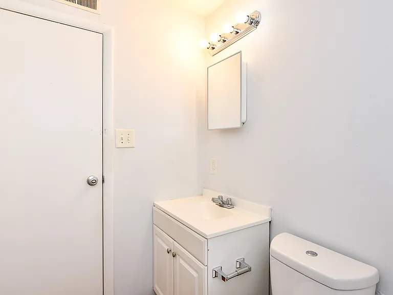 Bathroom (1) Bathroom (1)