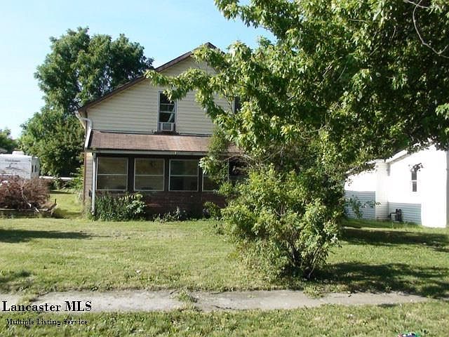 2nd image of 321 Owens St