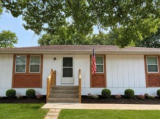2106 S Owings St, Oak Grove, MO 64075