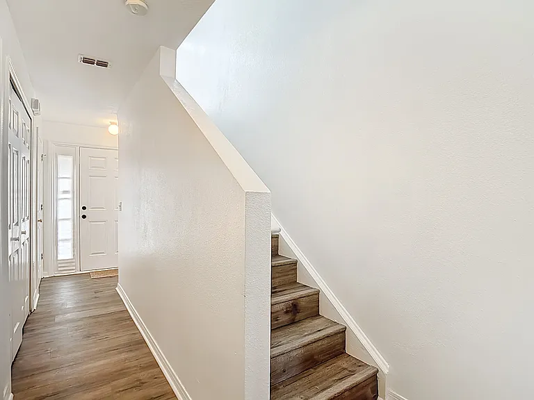 9856 Ashburn Lake Dr #1 — Photo 23