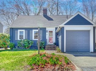 28 Beacon St, Dedham, MA 02026
