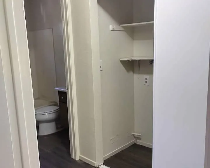 5049 Spencer St #D — Photo 21