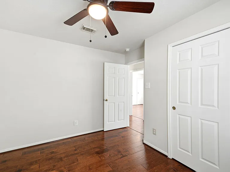 3126 Waters View Dr — Photo 44