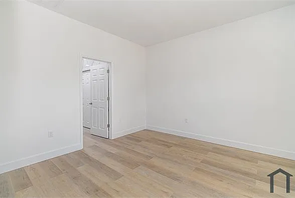 435 Goldsmith Ave — Photo 16